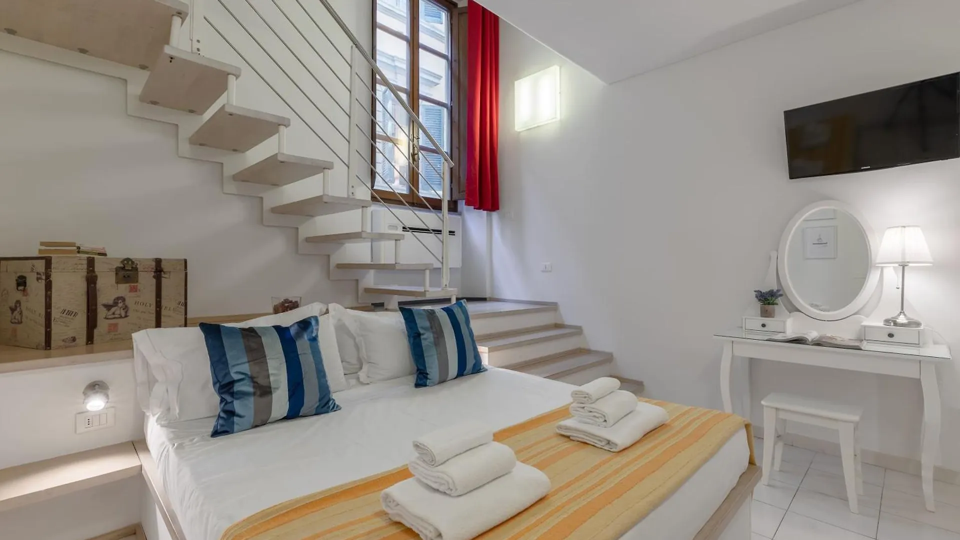 Charming Loft Near The Duomo Cathedral Appartement Florence