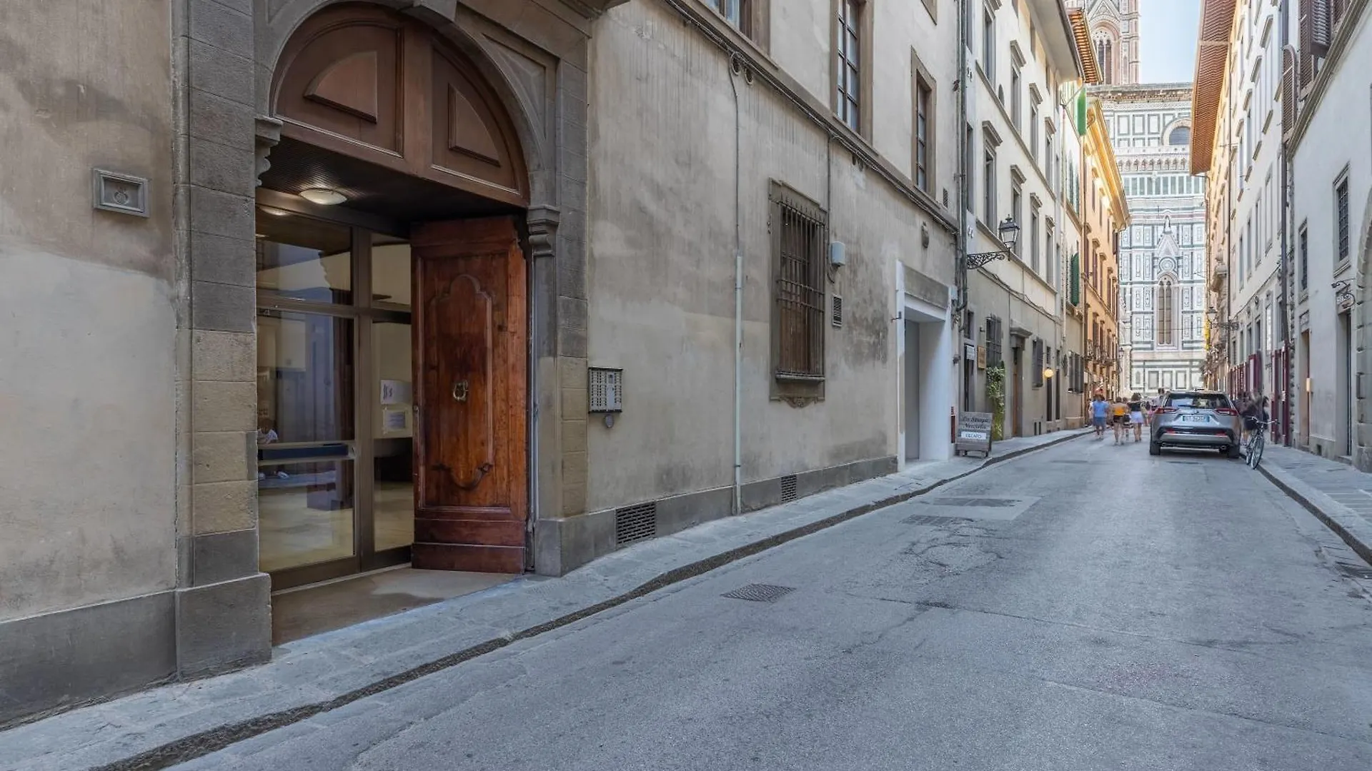 Charming Loft Near The Duomo Cathedral Appartement Florence Italië
